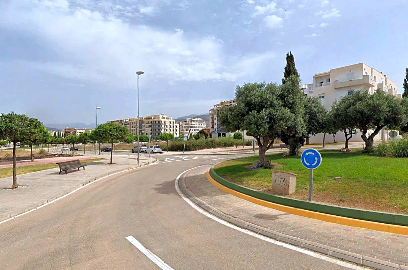 Oportunidad: Suelo urbano residencial para edificación en altura en Vélez-Málaga